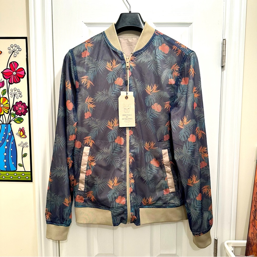 JACK & JONES JORSPRING REVERSIBLE BOMBER JACKET